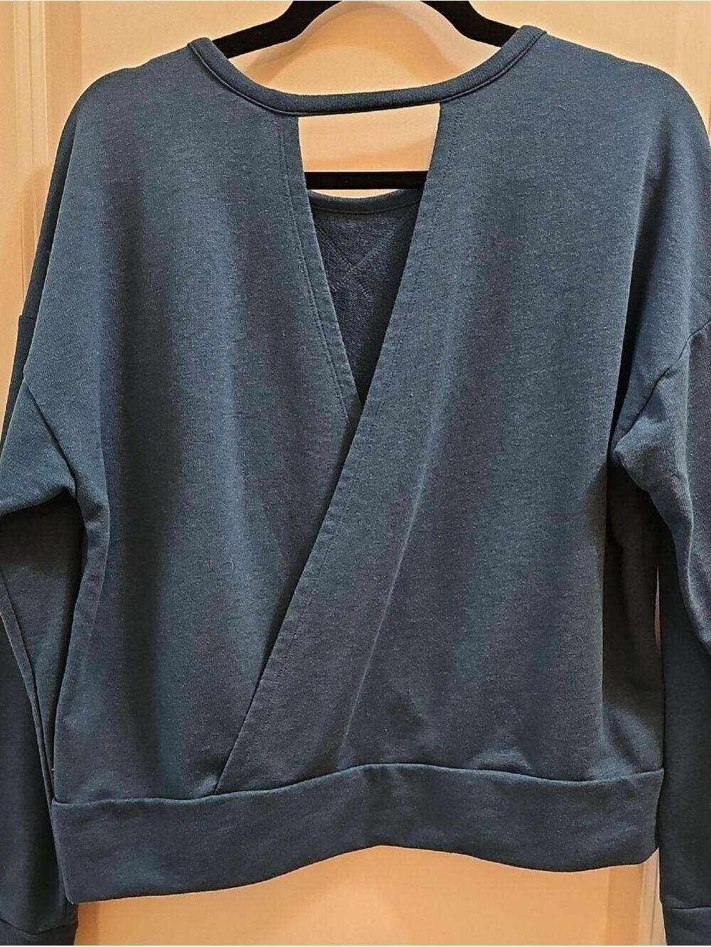Nike Sweatshirt - Picture 5 of 6